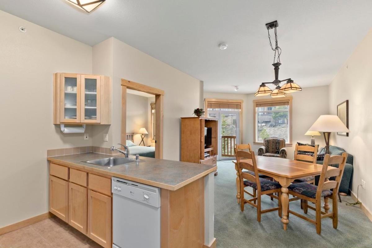 Sunstone Lodge By 101 Great Escapes Mammoth Lakes Szoba fotó